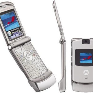 Motorola Moto RAZR V3 5,59 cm (2.2") 95 g Aluminio